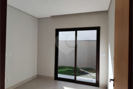 Casa à venda com 3 suítes no condomínio Recanto das Palmas, Vinhedo - SP