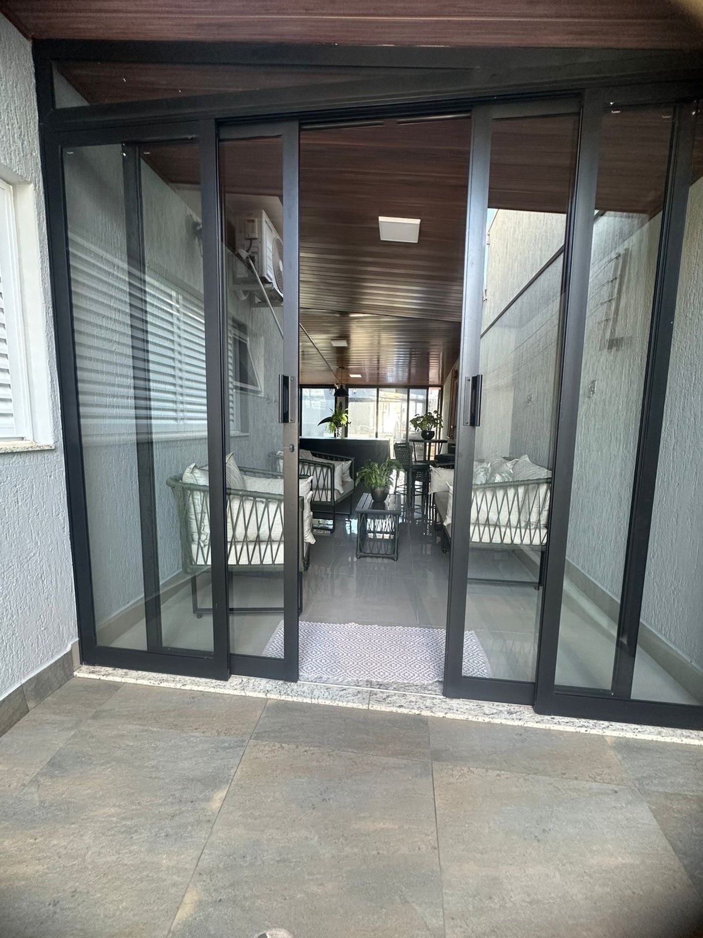Casa à venda com 3 quartos, sendo 1 suíte, em Jardim Paranapunga, Três Lagoas, MS