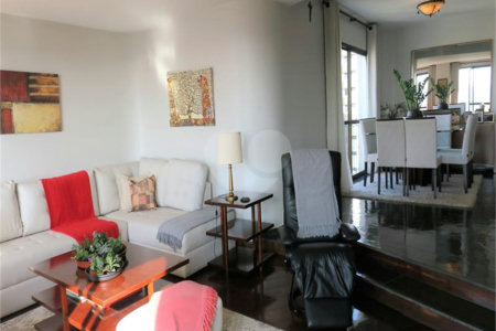 Apartamento à venda com 4 quartos, sendo 2 suítes,  em Vila Suzana, São Paulo, SP