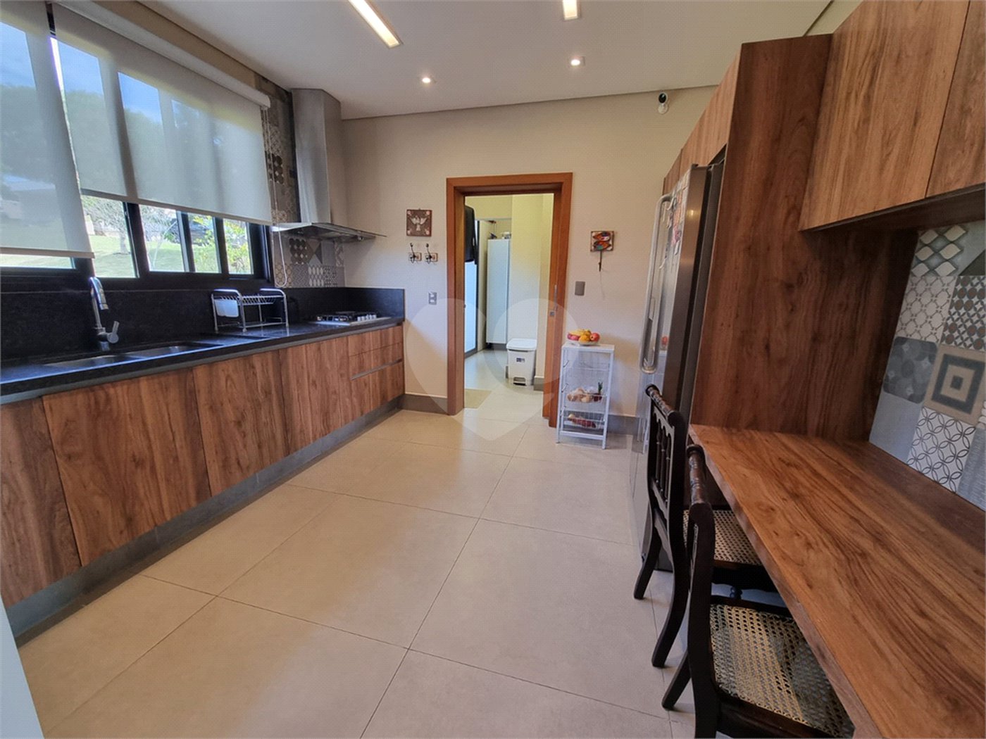 Casa à venda com 3 suítes no condomínio Campo de Toscana, Vinhedo - SP
