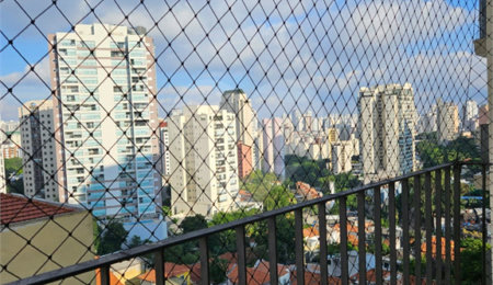 Casa à venda com 3 quartos, sendo 1 suíte,  no condomínio Jconde de Irajá, São Paulo - SP