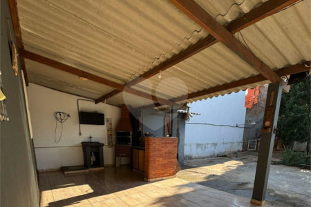 Casa à venda com 2 quartos em Vila Mazzei, Itapetininga, SP