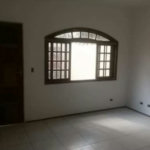 Sobrado à venda com 3 quartos, sendo 2 suítes,  em Jardim Monte Kemel, São Paulo, SP
