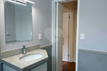 Apartamento à venda com 2 quartos em Indianópolis, São Paulo, SP