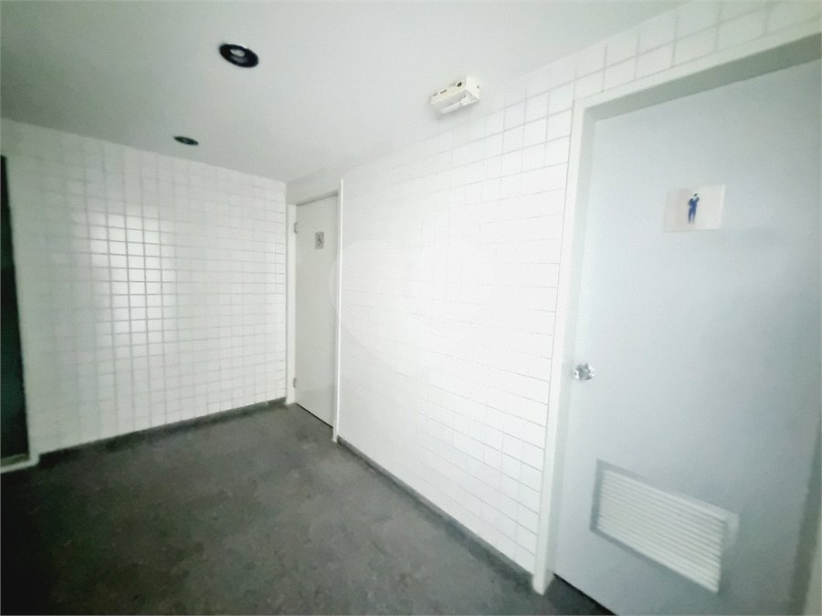Sala à venda ou para alugar em Jardim São Luís, São Paulo, SP