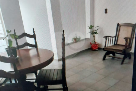 Casa à venda com 5 quartos, sendo 2 suítes, em Jardim Santa Rosália, Sorocaba, SP
