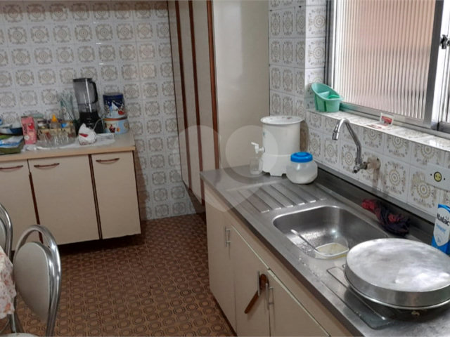 Sobrado à venda com 2 quartos em Tremembé, São Paulo, SP