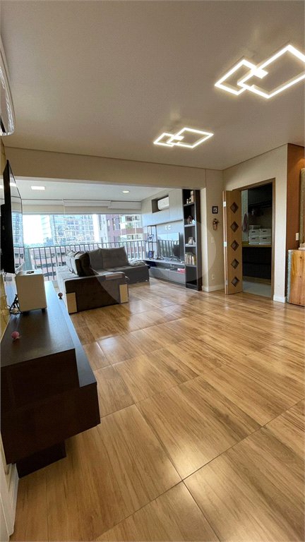 Apartamento à venda com 4 quartos, sendo 2 suítes, em Pinheiros, São Paulo, SP