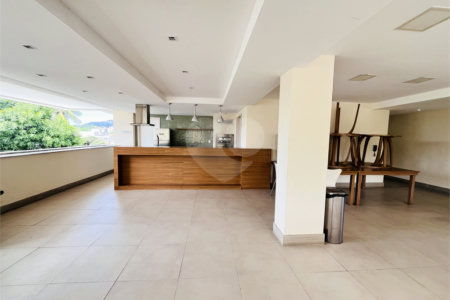 Apartamento à venda com 2 quartos, sendo 1 suíte, em Campo Grande, Rio de Janeiro, RJ