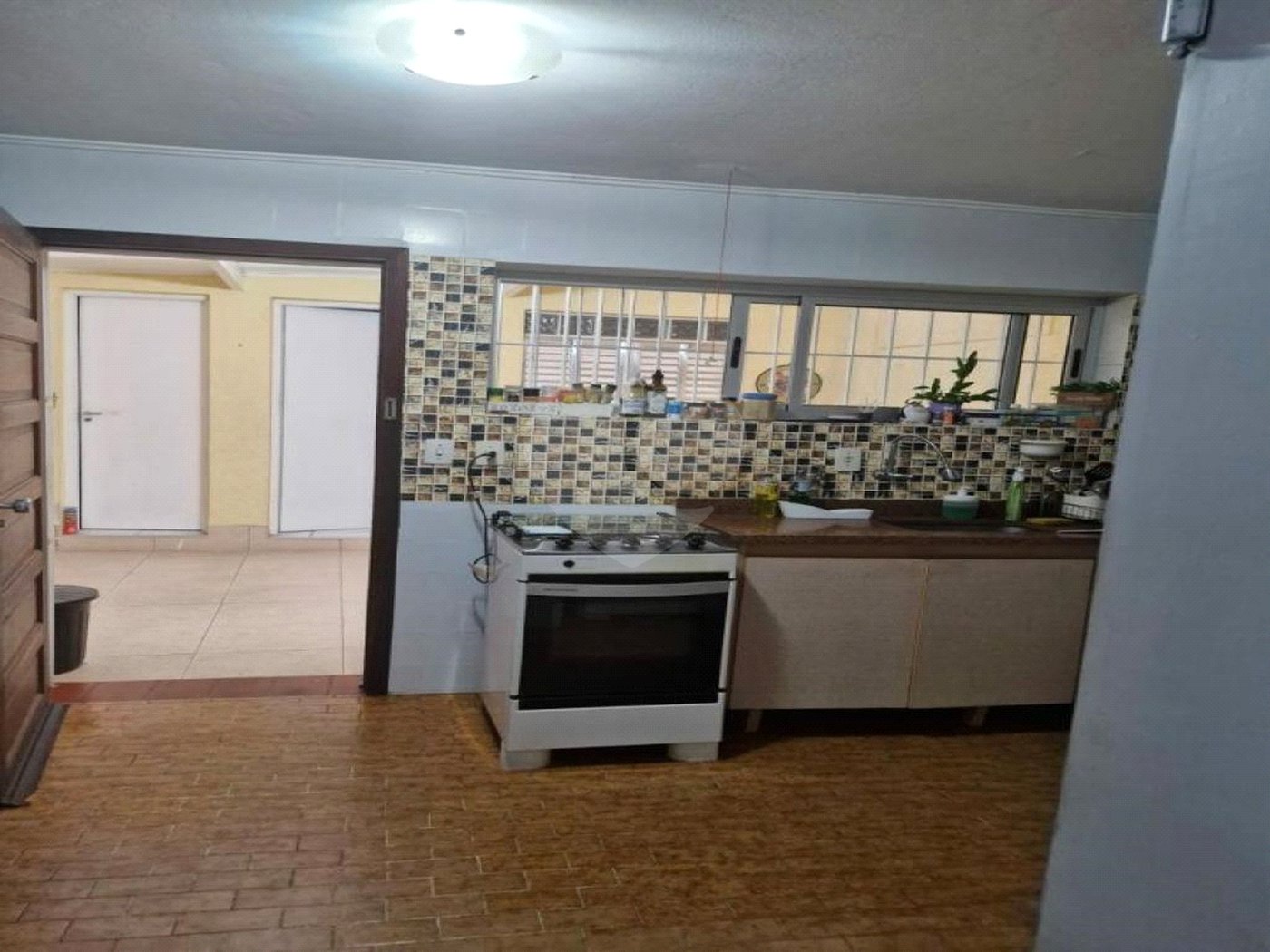 Casa à venda com 3 quartos, sendo 1 suíte, em Vila Paulista, São Paulo, SP