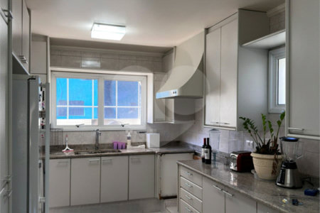 Apartamento à venda com 4 quartos em Vila Andrade, São Paulo, SP