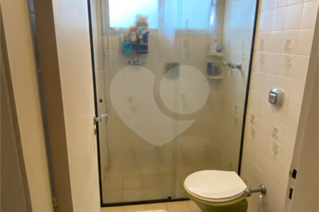 Apartamento à venda com 3 quartos, sendo 1 suíte, em Morumbi, São Paulo, SP