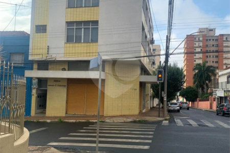Prédio à venda no Centro, Araraquara, SP