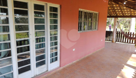 Chácara à venda com 4 quartos em Residencial Chácara da Planície, Sorocaba, SP
