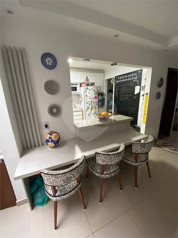 Casa à venda com 3 quartos, sendo 1 suíte, no condomínio Residencial Santa Teresinha, São Paulo - SP