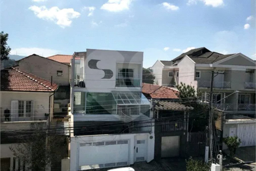 Casa à venda com 2 suítes no condomínio Residencial Casa Forte, São Paulo - SP