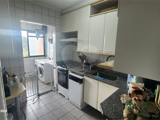 Apartamento à venda ou para alugar com 3 quartos, sendo 1 suíte,  em Alto da Lapa, São Paulo, SP
