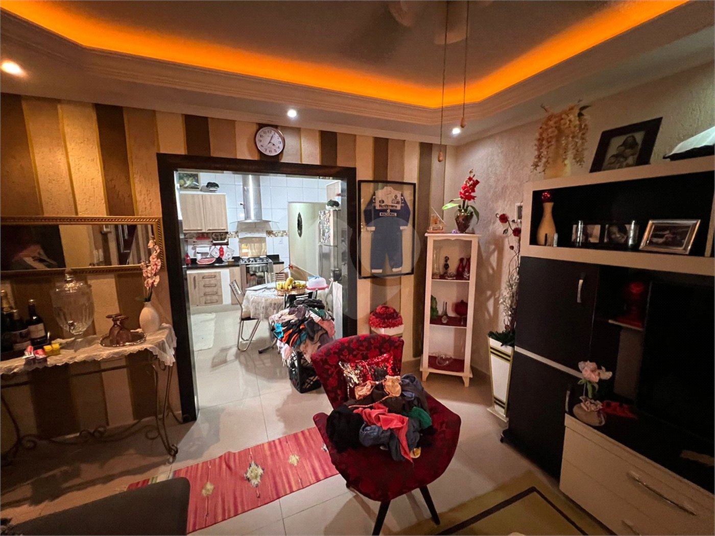 Casa à venda com 3 quartos, sendo 1 suíte, em Jardim Dourado, Guarulhos, SP