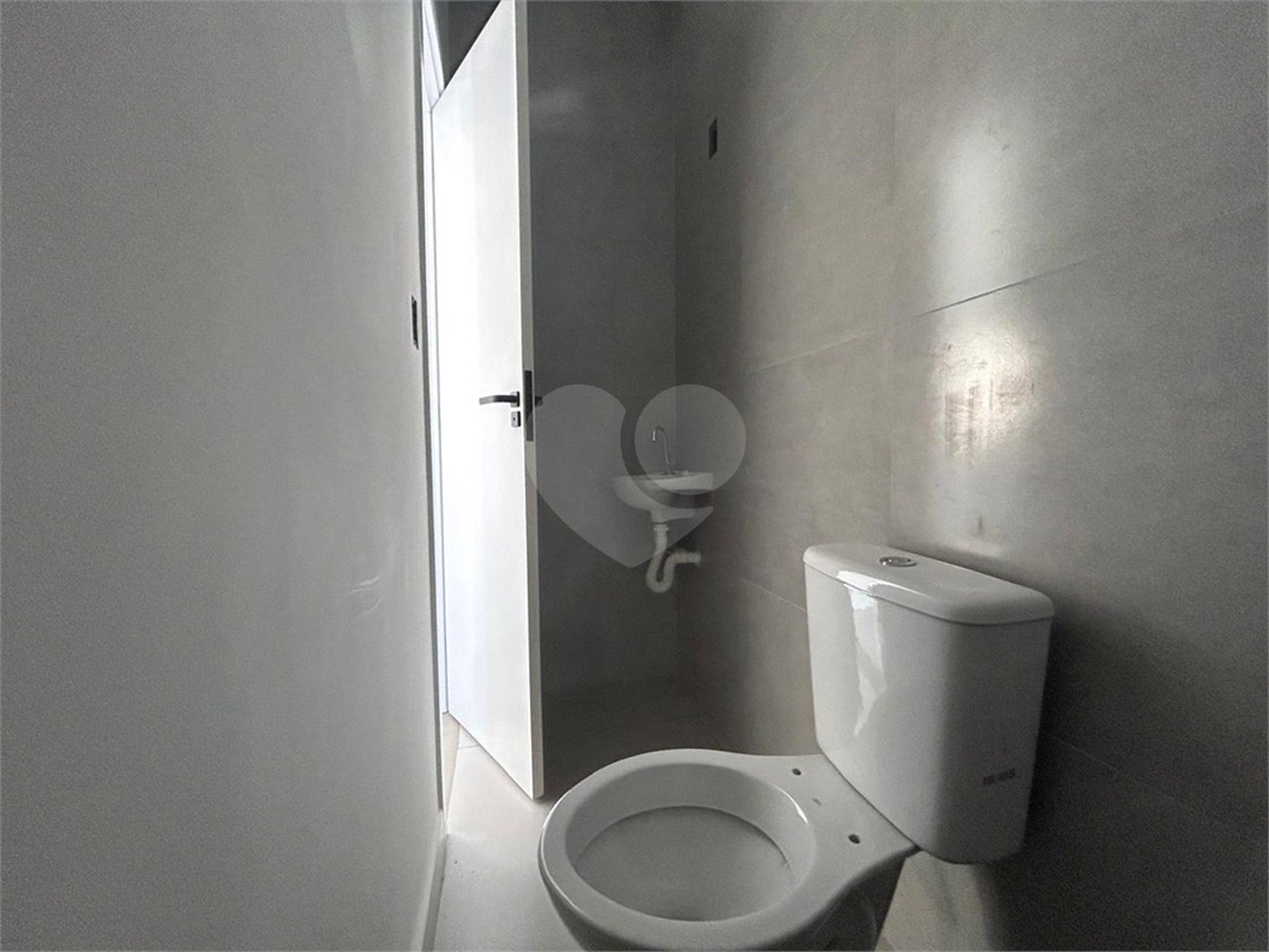Casa de Vila à venda com 2 quartos em Jardim Europa, Sorocaba, SP