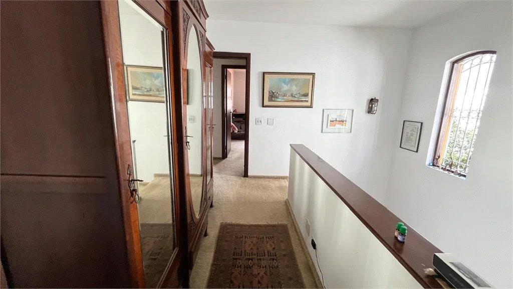 Casa à venda com 4 quartos, sendo 2 suítes,  em Lar São Paulo, São Paulo, SP