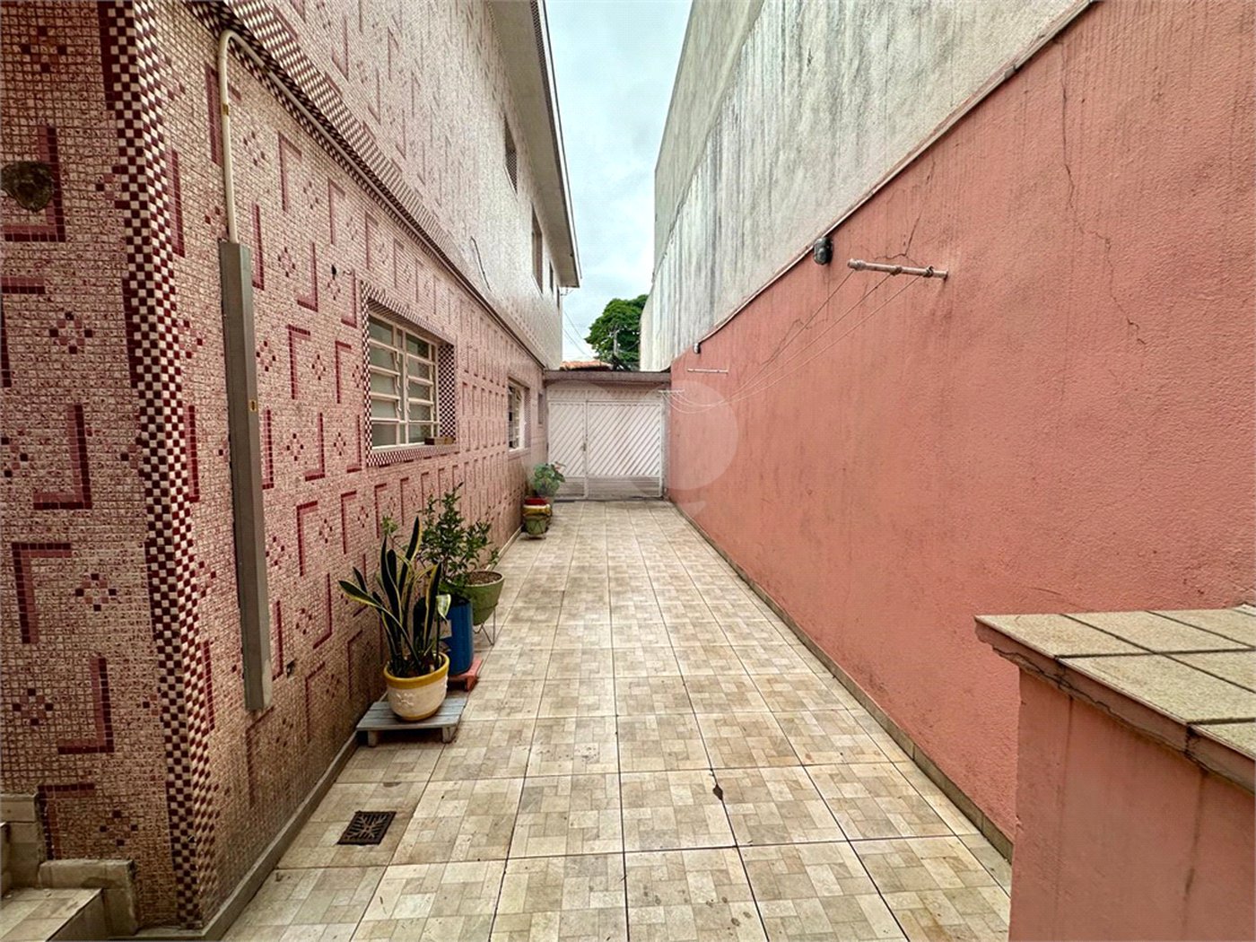Sobrado à venda com 4 quartos, sendo 1 suíte, em Parque Novo Mundo, São Paulo, SP