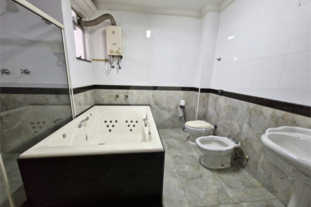 Cobertura à venda com 4 quartos, sendo 2 suítes,  em Tijuca, Rio de Janeiro, RJ