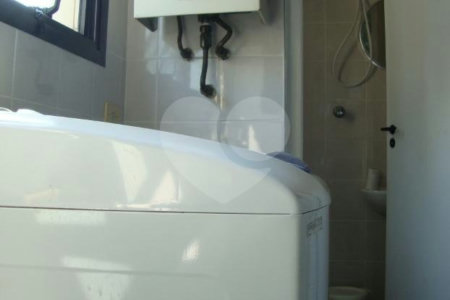 Apartamento à venda com 3 quartos, sendo 1 suíte,  em Pinheiros, São Paulo, SP