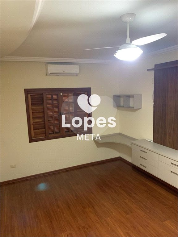 Casa à venda com 5 quartos, sendo 1 suíte, em Cidade Vista Verde, São José dos Campos, SP