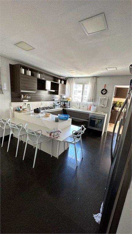 Apartamento à venda com 4 quartos, sendo 3 suítes,  em Santana, São Paulo, SP