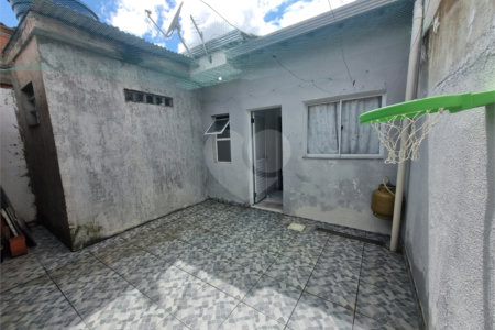 Casa à venda com 2 quartos, sendo 1 suíte,  em Aparecidinha, Sorocaba, SP