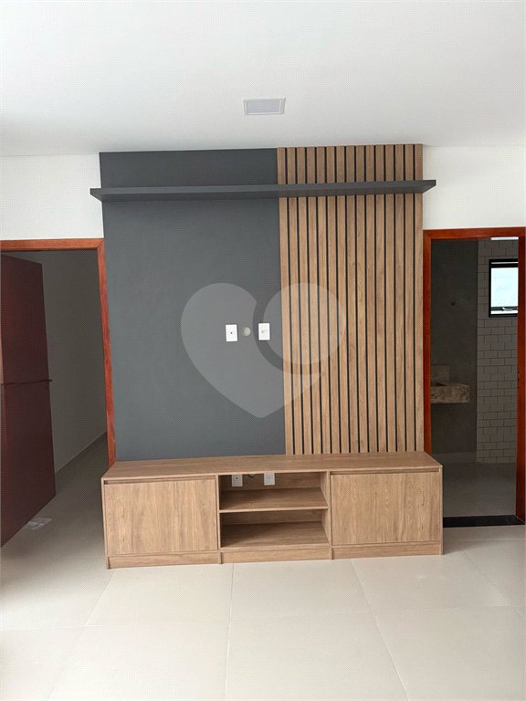 Casa à venda com 3 quartos, sendo 1 suíte,  em Jardim das Bandeiras, Mogi das Cruzes, SP