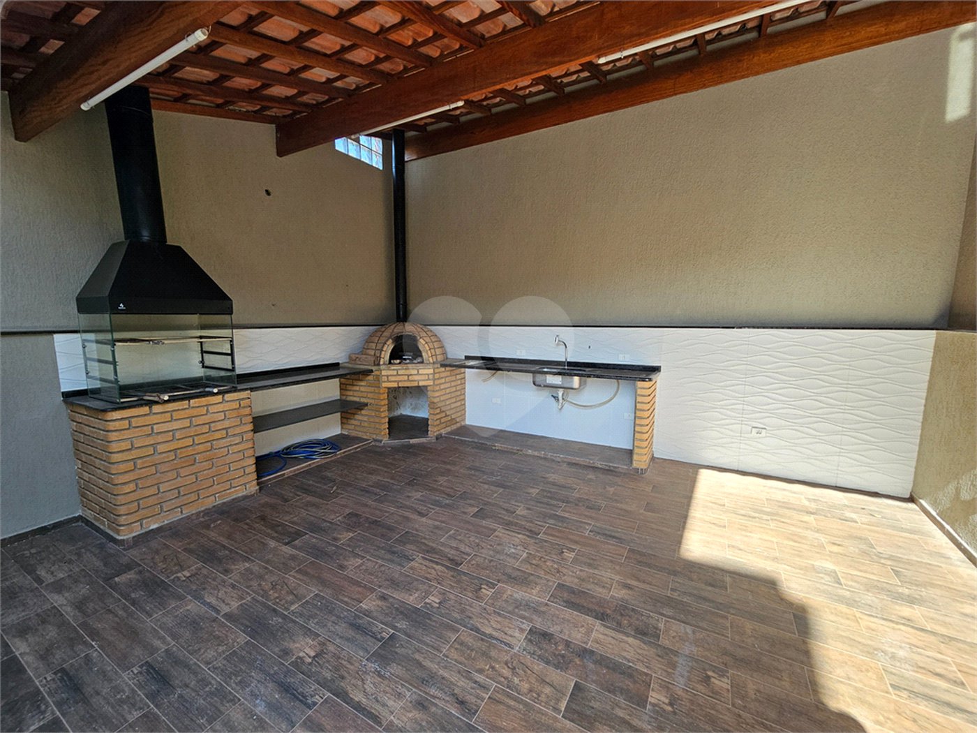 Casa à venda com 3 quartos, sendo 1 suíte, em Jardim Maristela, Atibaia, SP
