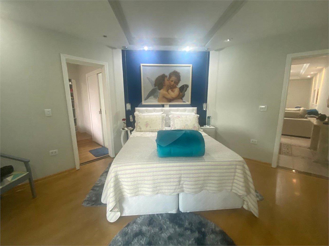 Casa à venda com 3 suítes em Vila Carrão, São Paulo, SP