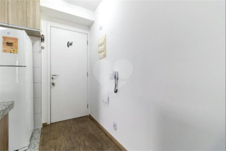 Apartamento de 02 dormitórios sendo 1 suíte