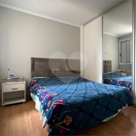 Apartamento no Edifício Residencial Torres di Italia.