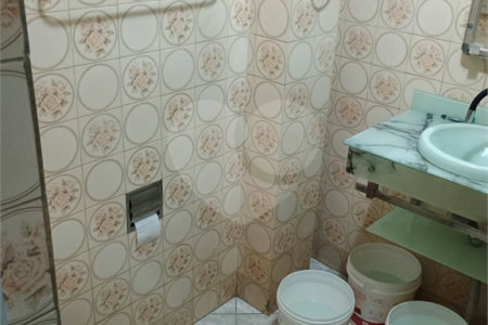 Casa à venda com 5 quartos, sendo 1 suíte, em Bangu, Rio de Janeiro, RJ