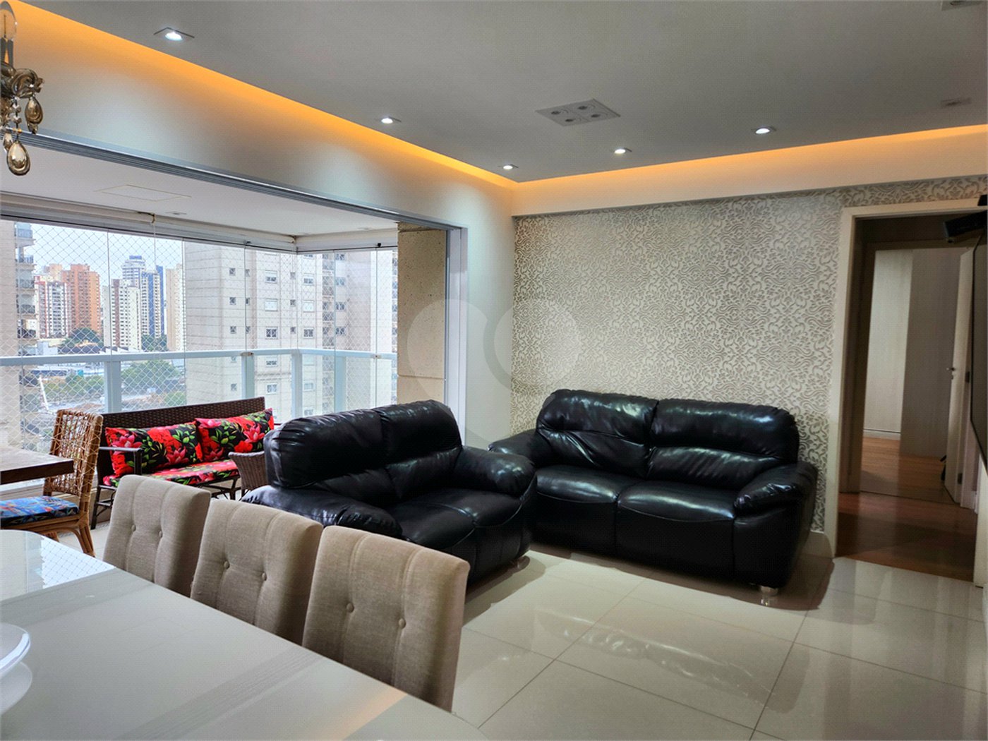 Apartamento à venda com 3 quartos, sendo 1 suíte, em Ipiranga, São Paulo, SP