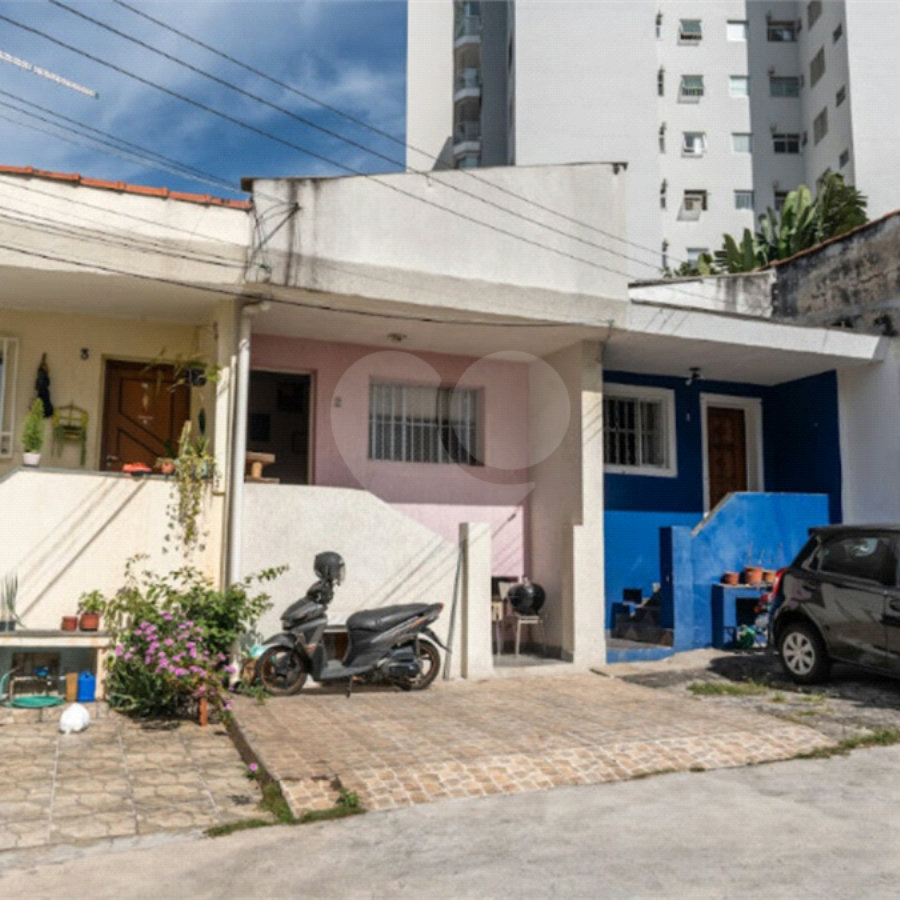 Casa à venda com 2 quartos, sendo 1 suíte, em Vila Pompéia, São Paulo, SP