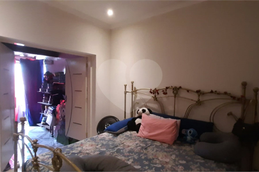 Sobrado à venda com 4 quartos, sendo 1 suíte, em Santana, São Paulo, SP