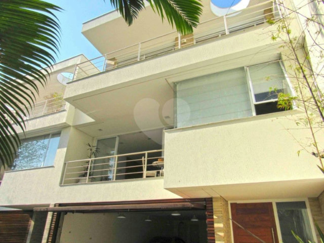Casa à venda com 4 suítes no condomínio Residencial Giardino Pirandello, São Paulo - SP