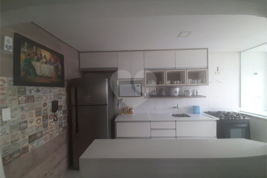 Apartamento à venda com 2 quartos, sendo 1 suíte,  no Centro, Mongaguá, SP