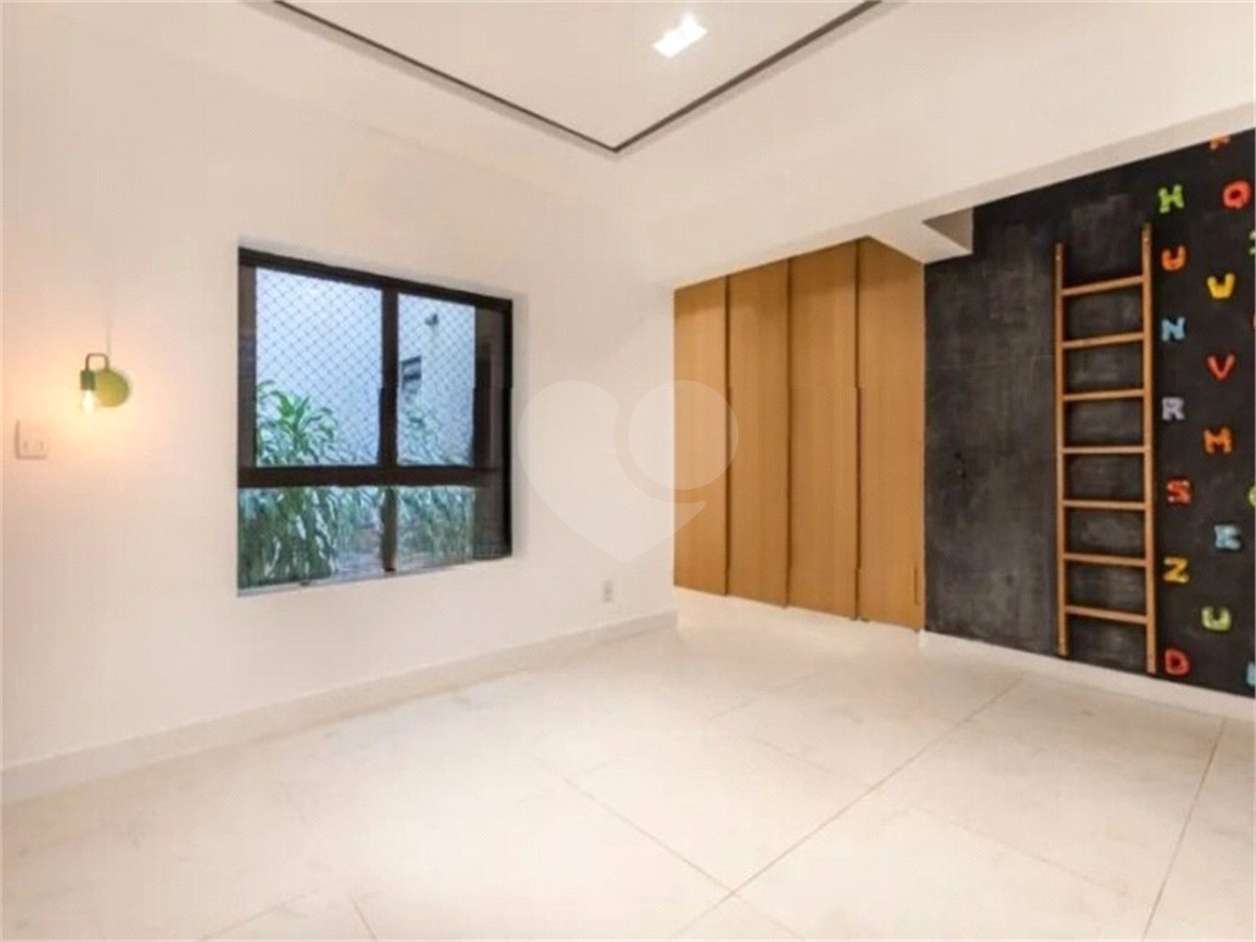 Apartamento à venda com 4 quartos, sendo 2 suítes, em Leblon, Rio de Janeiro, RJ