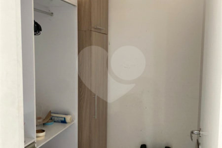Apartamento à venda com 4 quartos, sendo 2 suítes, em Paraíso do Morumbi, São Paulo, SP