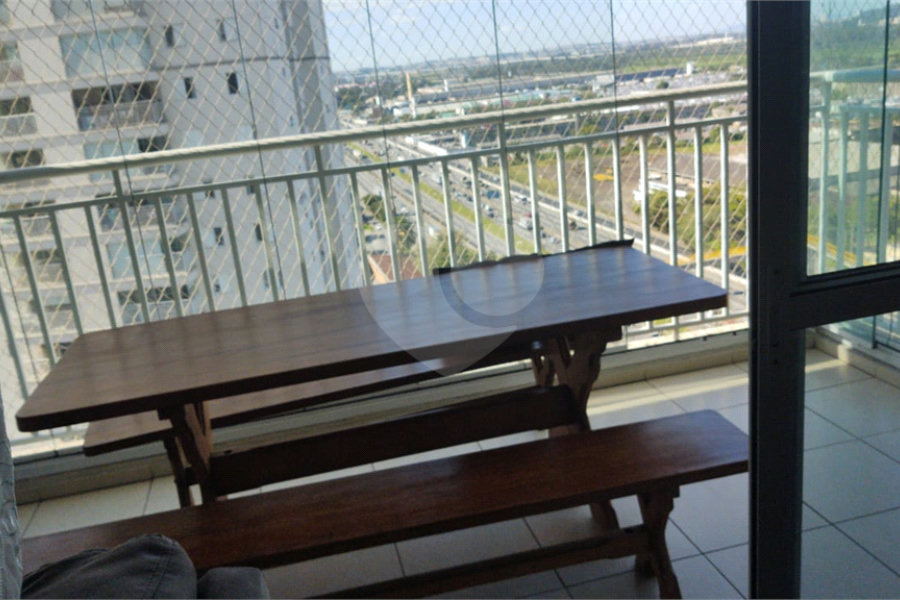 Apartamento à venda com 3 quartos, sendo 1 suíte, em Vila Leonor, Guarulhos, SP