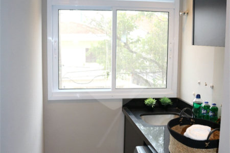 Apartamento à venda com 2 quartos, sendo 1 suíte, em Parada Inglesa, São Paulo, SP