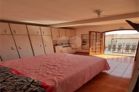 Casa à venda com 6 quartos em Jardim Santa Clara, Guarulhos, SP