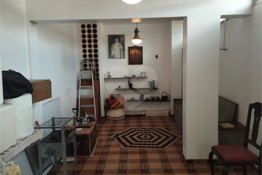 Sobrado à venda com 4 quartos, sendo 1 suíte, em Tremembé, São Paulo, SP