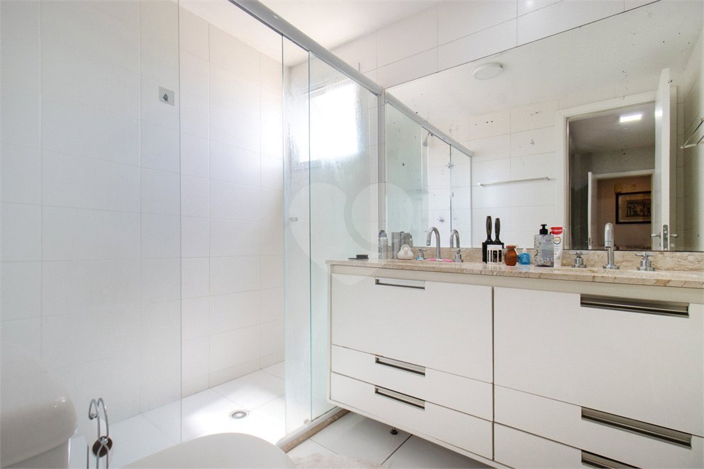 Apartamento à venda com 3 suítes em Jardim Marajoara, São Paulo, SP