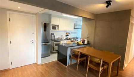 Apartamento à venda com 3 quartos, sendo 1 suíte,  em Vila Pompéia, São Paulo, SP