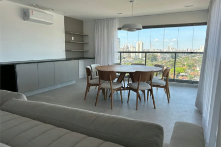 Apartamento à venda com 3 suítes em Santo Amaro, São Paulo, SP